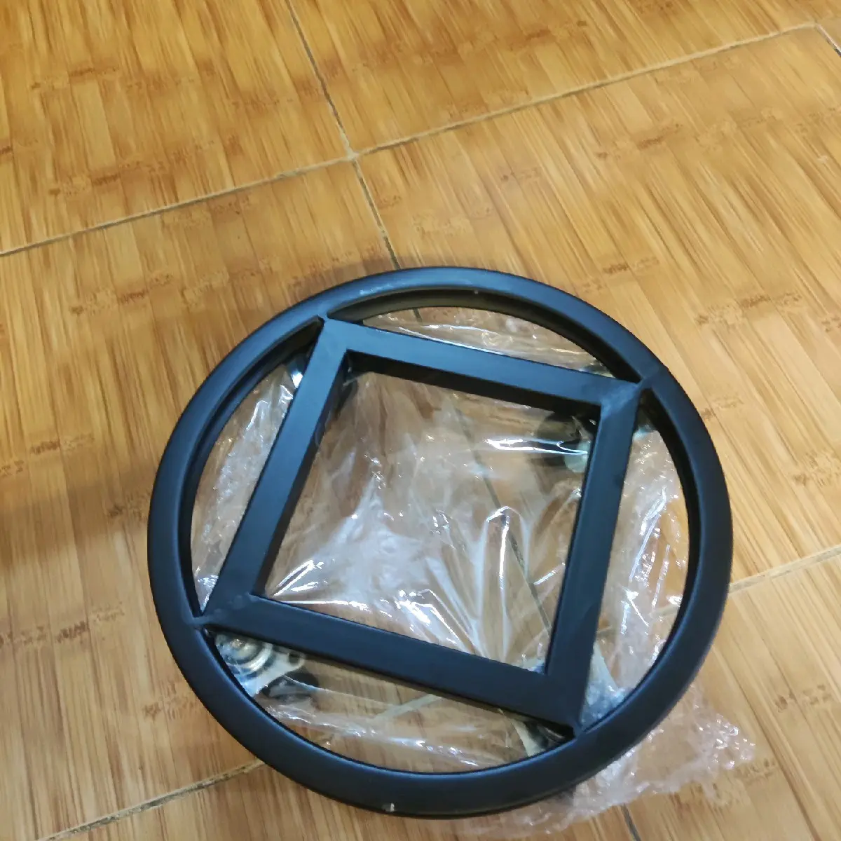 Đế để chậu cây có bánh xe 40cm, kệ giá đỡ chậu hoa cây cảnh bằng sắt sơn tĩnh điện