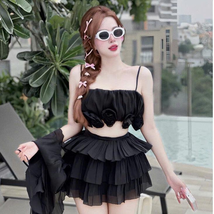 Set váy voan thiết kế áo ngắn hai dây (có mút) đính hoa kèm khoác phối chân váy xòe tầng có lót Nữ Women Kem Dress Top 3