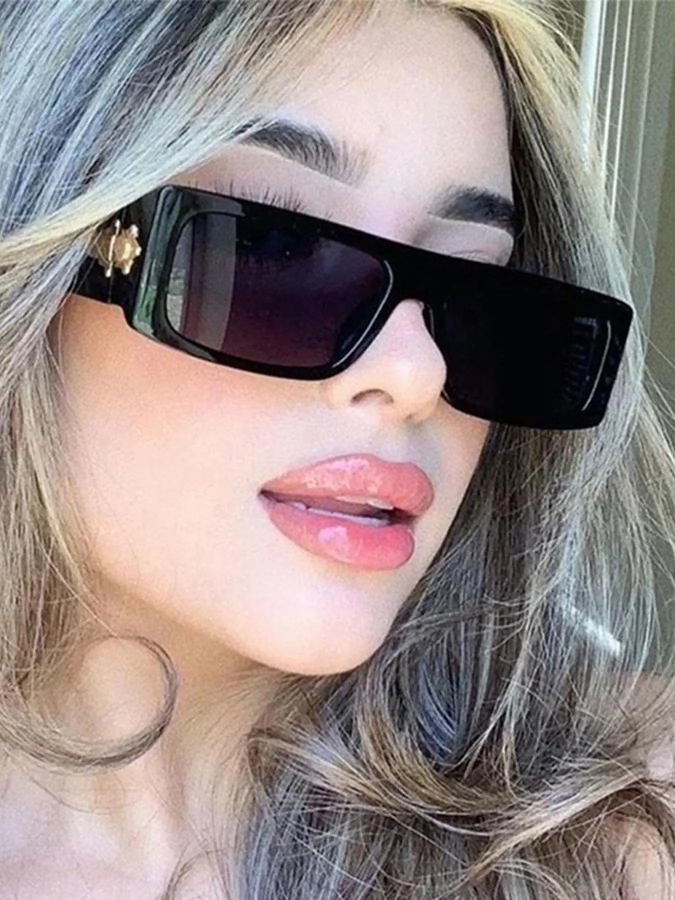 Unisex Street Style Square Frame Sunglasses, 1 Pair Vintage Trendy Sunglasses for Women & Men, Fashionable Casual Sunglasses for Outdoor Activities with Glasses Cloth & Storage Case