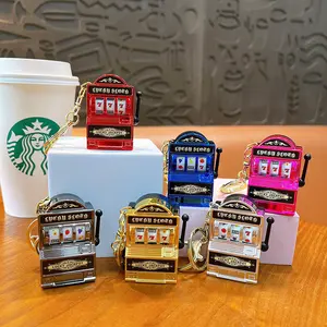 Gantungan Kunci Mesin Slot Retro | Game Mini Genggam Berlapis Chrome Warna-Warni