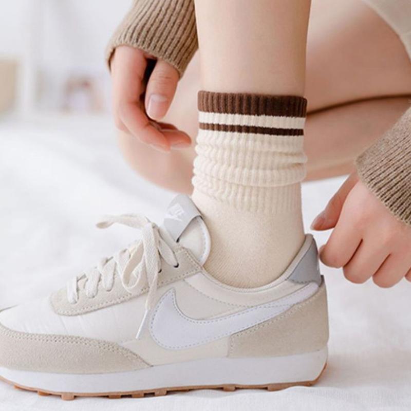 Product Introduction of 2Pair New Fashion Socks Solid Color Striped Socks Casual  Socks Casual Cotton Comfy Breathable Socks For Women Girls 19