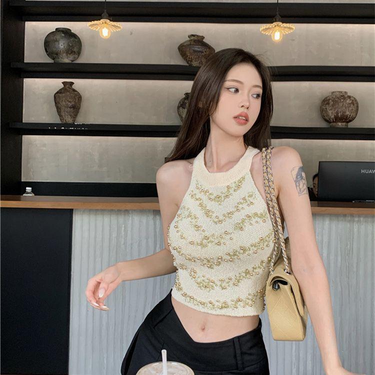 Product Introduction of Áo Vest Cổ Yếm Đính Cườm Phong Cách Pháp, Dây Đeo Spaghetti Cổ Điển, Hàng Mới Về Mùa Hè Của Phụ Nữ, Thiết Kế Độc Đáo Có Thể Mặc Ngoài Trời, Áo Ngắn Dệt Kim Cô Gái Nóng Bỏng Top Women 16
