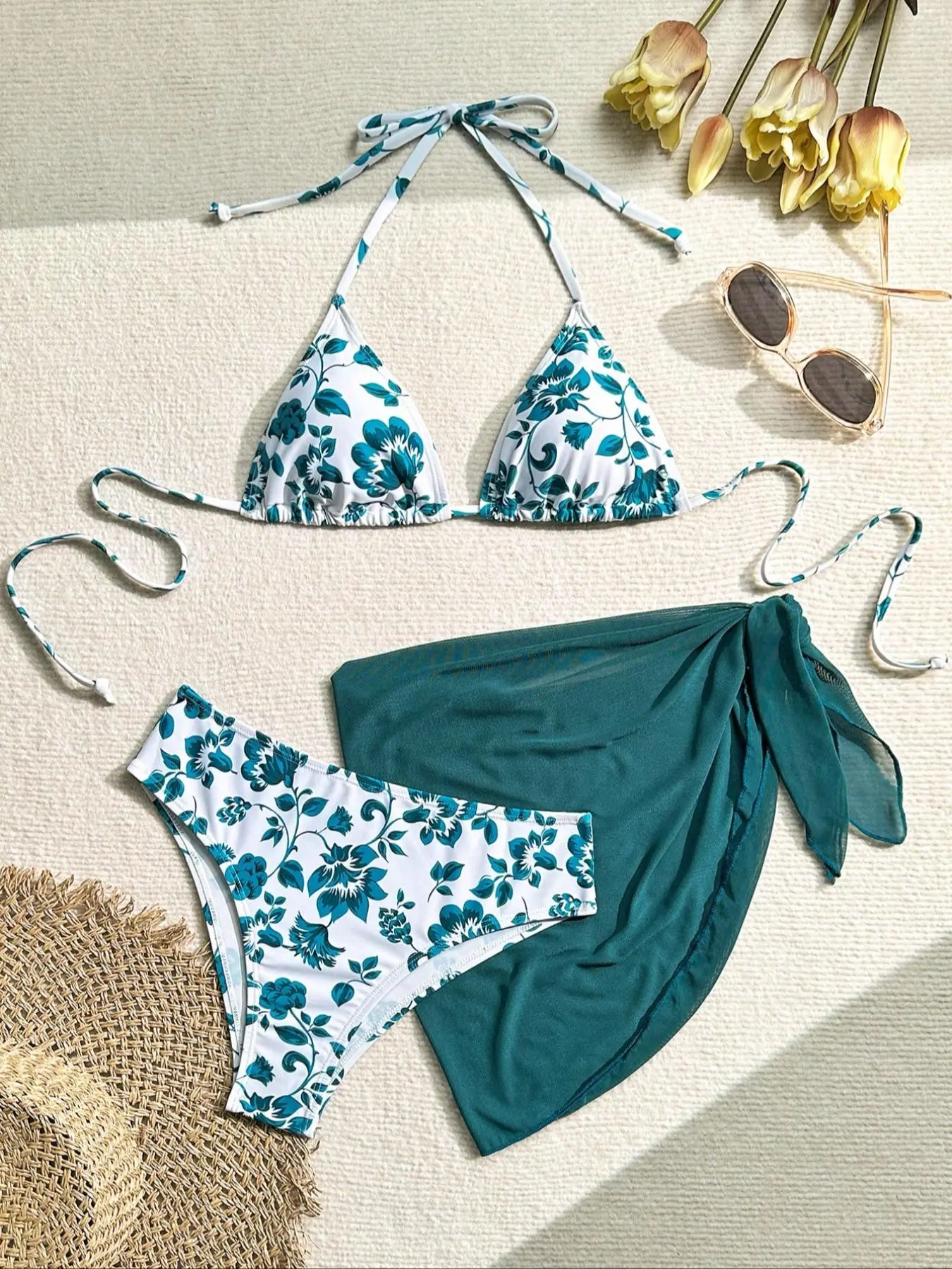 Three-Piece Set Women's Floral Print Bikini Set, Casual Tie Back Swim Top & Swim Brief & Plain Knot Side Cover Up Skirt Set, Ladies Swimsuit for Beach Holiday Vacation