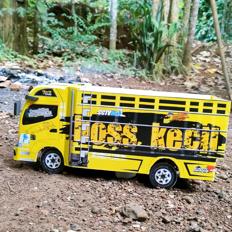 mainan anak miniatur truk bos kecil/truk oleng parah Set Hadiah Pendidikan Toy Kayu 0