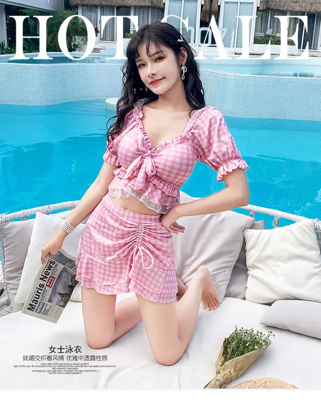 M71 Bộ đồ bơi nữ 2 chi tiết vải thun đẹp họa tiết kẻ caro phối ren có đệm lót 1
