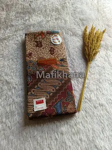 KAIN SARUNG KURNIA PAKAIAN TRADISIONAL SARUNG PERSALINAN