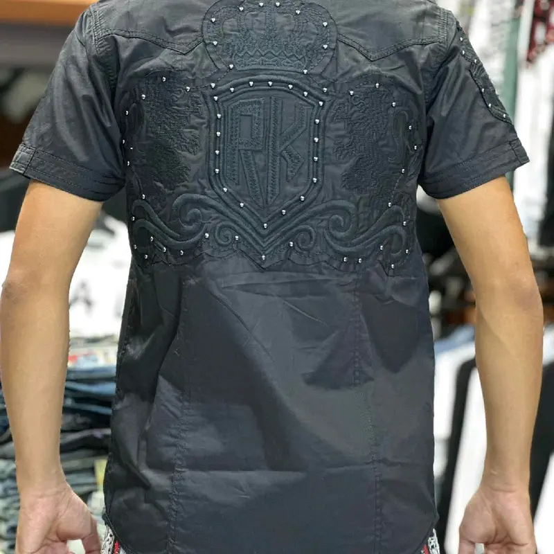 Áo sơ mi nam tay ngắn,hoạ tiết thêu chỉ nổi,phối da,màu đen Nhung Menswear 1