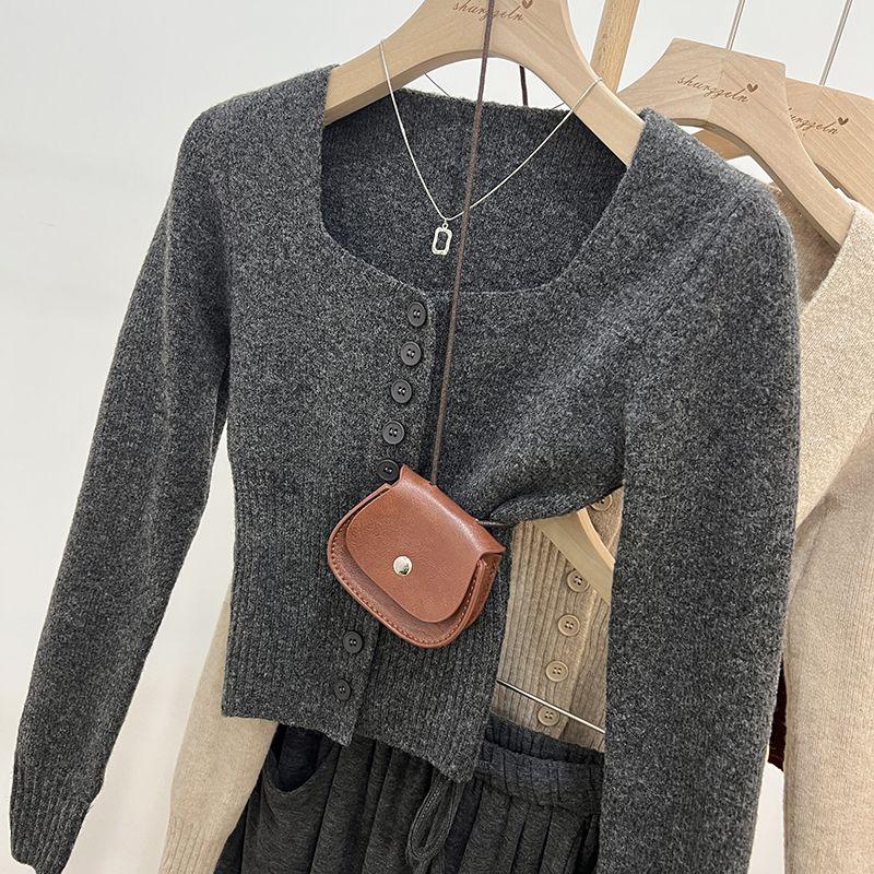 Áo Len Đỏ, Dệt Kim, Dài Tay, Dành Cho Nữ, Mùa Thu Và Mùa Đông, Thiết Kế Đẹp, Cổ Áo Vuông, Áo Cardigan Dệt Kim, Có Thể Mặc Bên Trong, Áo Cơ Sở Kiểm Soát Eo, Chủ Đề Giáng Sinh Và Năm Mới 9