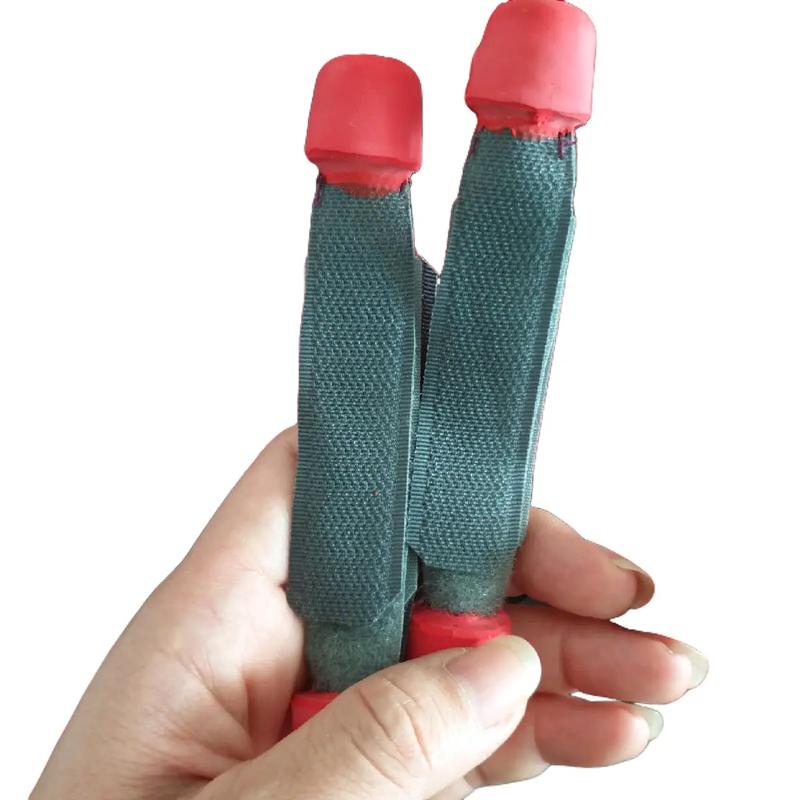 1 bộ Bịch cựa vải gà nòi - Thành công( 1 bộ 2 con) dùng để sổ gà, giúp gà ko bị cựa quẹt trúng cho gà nòi, gà tre băng