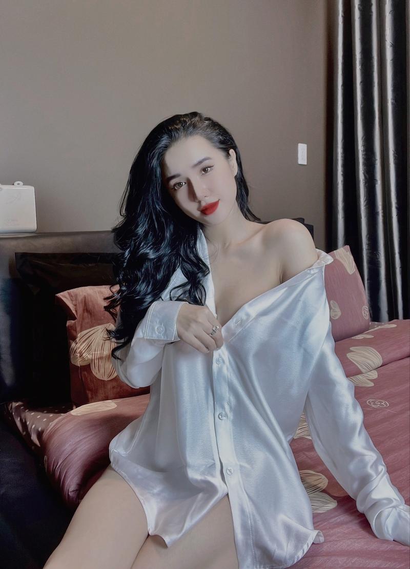 Product Introduction of Áo sơ mi ngủ lụa satin kèm quần đùi từ 40-65kg tuỳ chiều cao 2