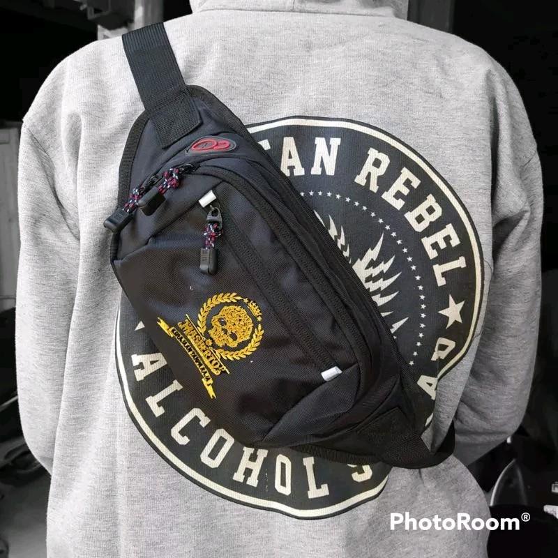 Tas Selempang Cowok Logo bordir Masberto 2
