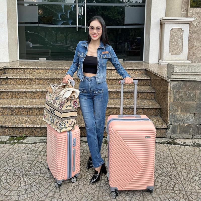 Vali du lịch nam nữ T66 size 20/24(tặng kèm 1 túi đựng giày) nhựa abs dây kéo 4 bánh xoay 360 hộp đựng mềm màu trắng kem hộp đựng cứng đỏ hồng valik hung nhẹ times travel vali