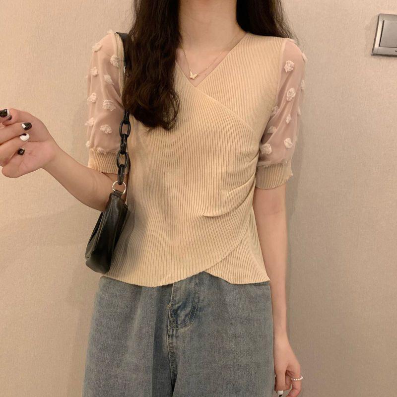 Product Introduction of Áo Thun Thiết Kế Voan Dáng Ôm, Knatwear, Cổ Chữ V, Ngắn, Dành Cho Nữ, Màu Đỏ Ngủ, Quần Áo Nữ 3