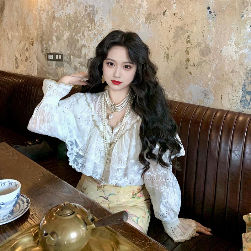 Product Introduction of [55% Repurchase Rate] 2025 French Pure Desire Hollow-out Lace Tops Women's Summer Design Sense Slim Fit Hot Girl Inner Wear High Waist Short 5