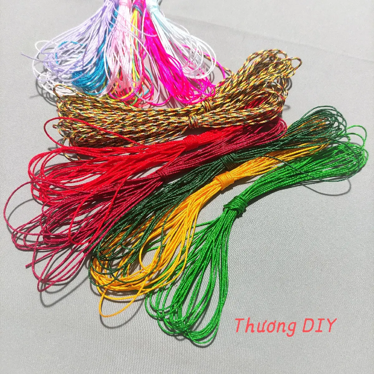 5 Mét Dây Nylon 0.8mm Thắt Vòng Tay Handmade Thủ Công Loại Bóng