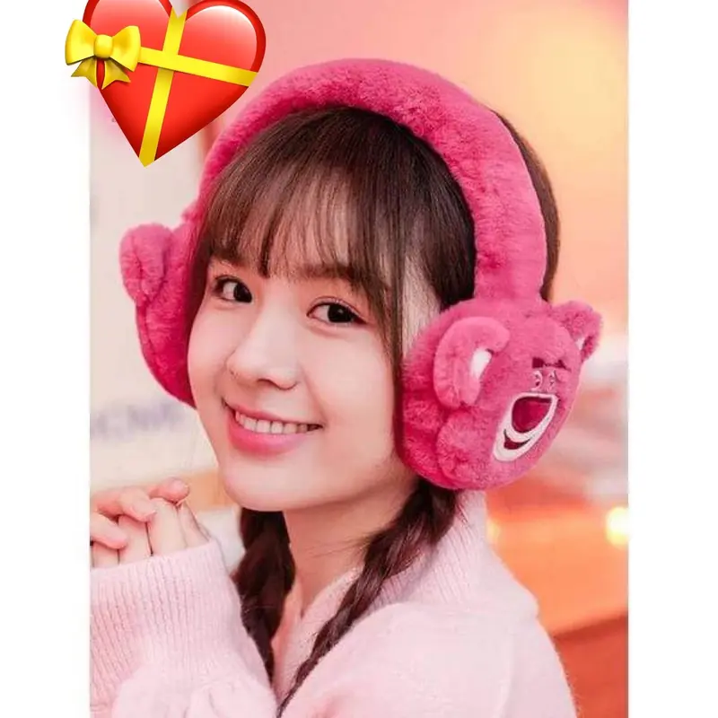 (TẶNG KẸP TÓC GẤU DÂU )Bịt Tai Mềm Mại Giữ Ấm Mùa Đông Dễ Thương Đáng Yêu hình gấu dâu 2