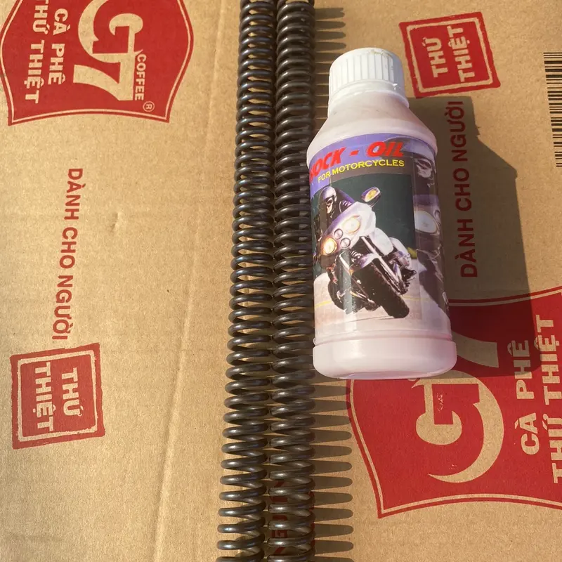 Lò xo phuộc trước xe exciter 135, 150 khắc phục tiếng kêu cụp cụp và yếu phuộc trước 4
