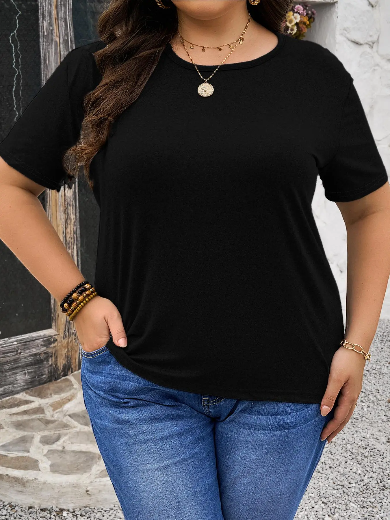 【Plus Size】 Plain Round Neck Tee, Casual Short Sleeve Crew Neck T-shirt for Summer, Women's Plus Clothing for Daily Wear, Tops