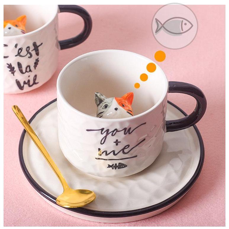 Cốc Sứ Cafe Sáng Tạo Có Mèo Nằm Trong Cốc Kèm Đĩa Và Thìa Decor