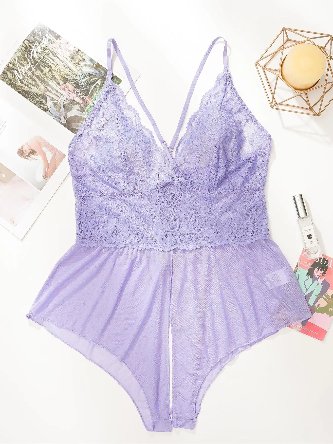 Plus Size Contrast Lace Criss Cross Cami Sleep Bodysuit, Adjustable Spaghetti Strap One Piece Wear for Women, Women's Sleepwear for All Seasons