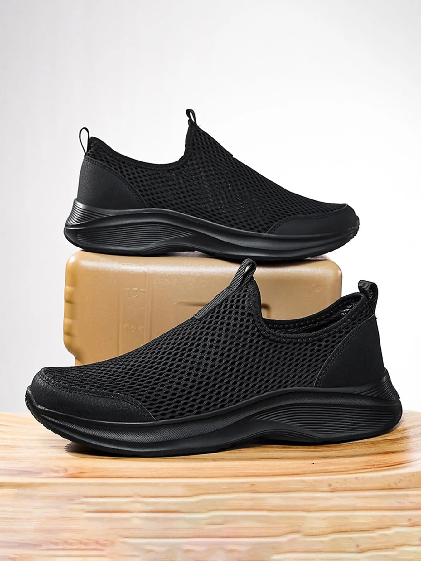 Men's Casual Breathable Mesh Sneakers, Lightweight Comfortable Sports Running Shoes, Fashionable Sneakers for Daily Wear