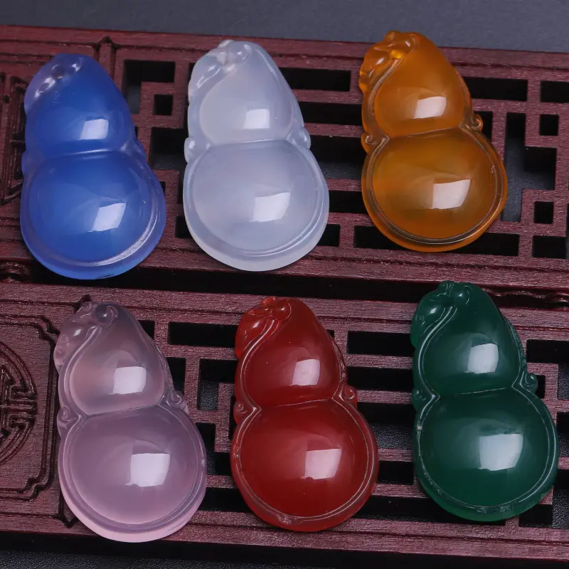Mặt Dây Chuyền Hình Quả Bầu, Chất Liệu Chalcedony Mã Não Tự Nhiên, Thủ Công, Chạm Khắc Tinh Tế Thích Hợp Cho Nam Và Nữ, Mặt Dây Chuyền Dễ Phối Đồ Dây Chuyền Áo Len