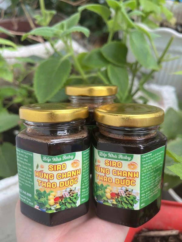 Siro trị ho sổ mũi húng chanh tần lá dày - thảo dược - hũ 100ml dùng cho bé từ 3 tháng trở lên