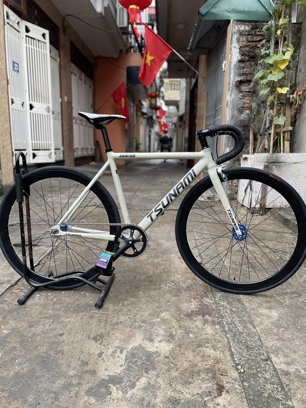 Xe đạp Fixed Gear Tsunami SNM100 ráp theo yêu cầu tiêu chuẩn nhiều màu