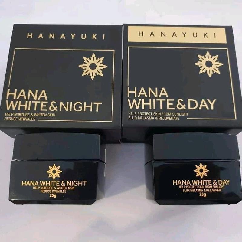 Kem Dưỡng Ngày Và Đêm Hanayuki Tặng Kèm Thanh Lăn Dưỡng Da