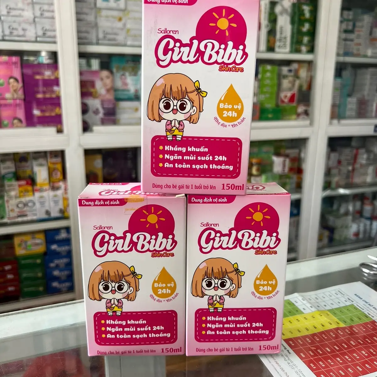 ￼Dung dịch vệ sinh cho bé gái Girl Bebe chính hãng 150ml