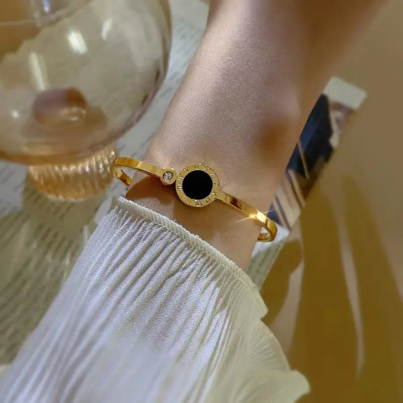 TITANIUM GELANG BANGKOK BULAT HITAM ANTI KARAT DAN ANTI LUNTUR