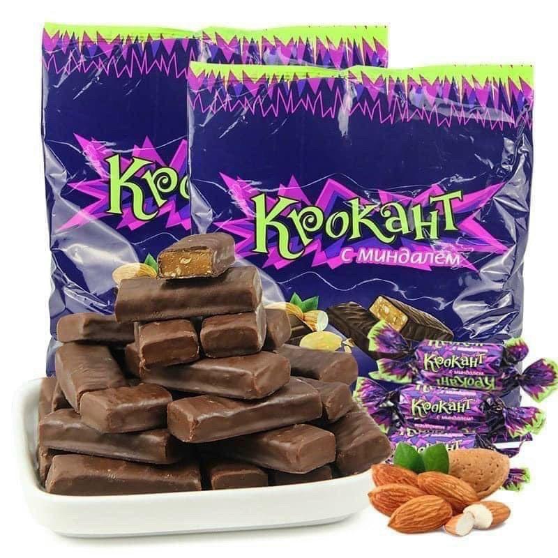 Kẹo Socola (Chocolate) Tím Krokant Nga Phủ Socola Hạnh Nhân