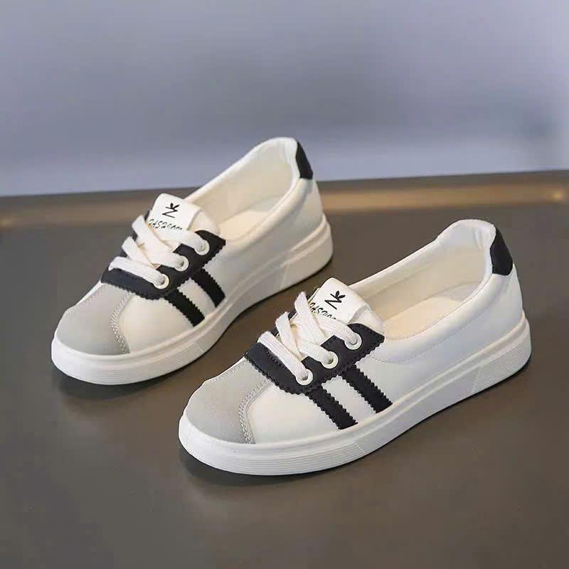  Giày nữ đế bệt thể thao xỏ dây mũi da lộn T425 mã 8501 