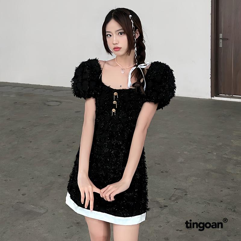 TINGOAN - Váy tweed kẻ ô lông kim tuyến đen liền cổ vuông đính cúc kinh loại LOVE ME ONLY DRESS/BL