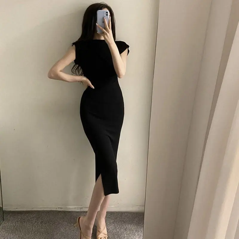 Yoohui QZ070 Velvet Bodycon Dress  Korean Midi Dress Short Sleeves Women Dress Midi Lengan Pendek Korean Long dress / Gaun terusan panjang / Dress Bodycon Elegan Harper sabrina bodycon dress Maxi Dress Long Dress Bodycon Pesta Kondangan One Shoulder