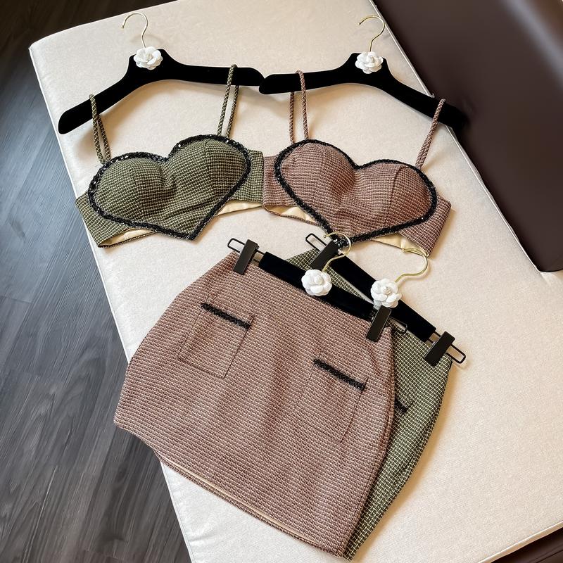 Set Áo Quây Trái Tim + Chân Váy LSEOUL B1200 Vải Bố Quyến Rũ Gợi Cảm Năng Động