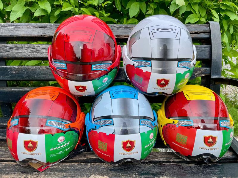 MŨ BẢO HIỂM TRẺ EM AT KIDS CHO BÉ 3-5 TUỔI VÀ 5-10 TUỔI HOẠ TIẾT LABUBU KUROMI PHI HÀNH GIA SIÊU NHÂN CÓ KÍNH - ĐẠT CHUẨN