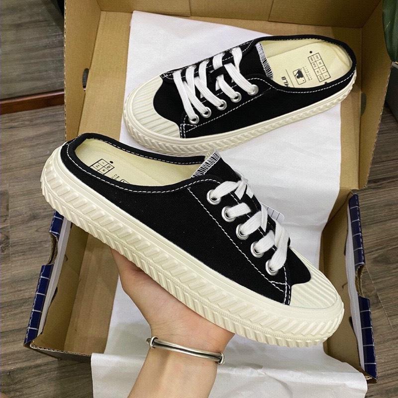 Giày sục thể thao nữ