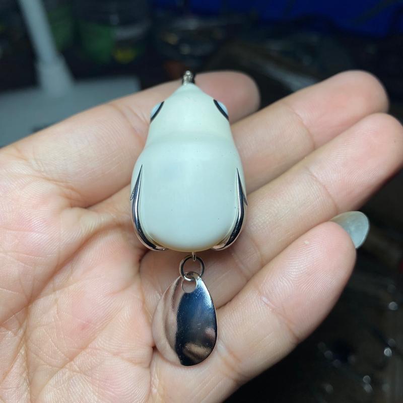 Nhái hơi T1 4,5cm là size mồi lớn thích hợp bắt cá lớn lưỡi độ thủ công lưỡi bKK thái lan