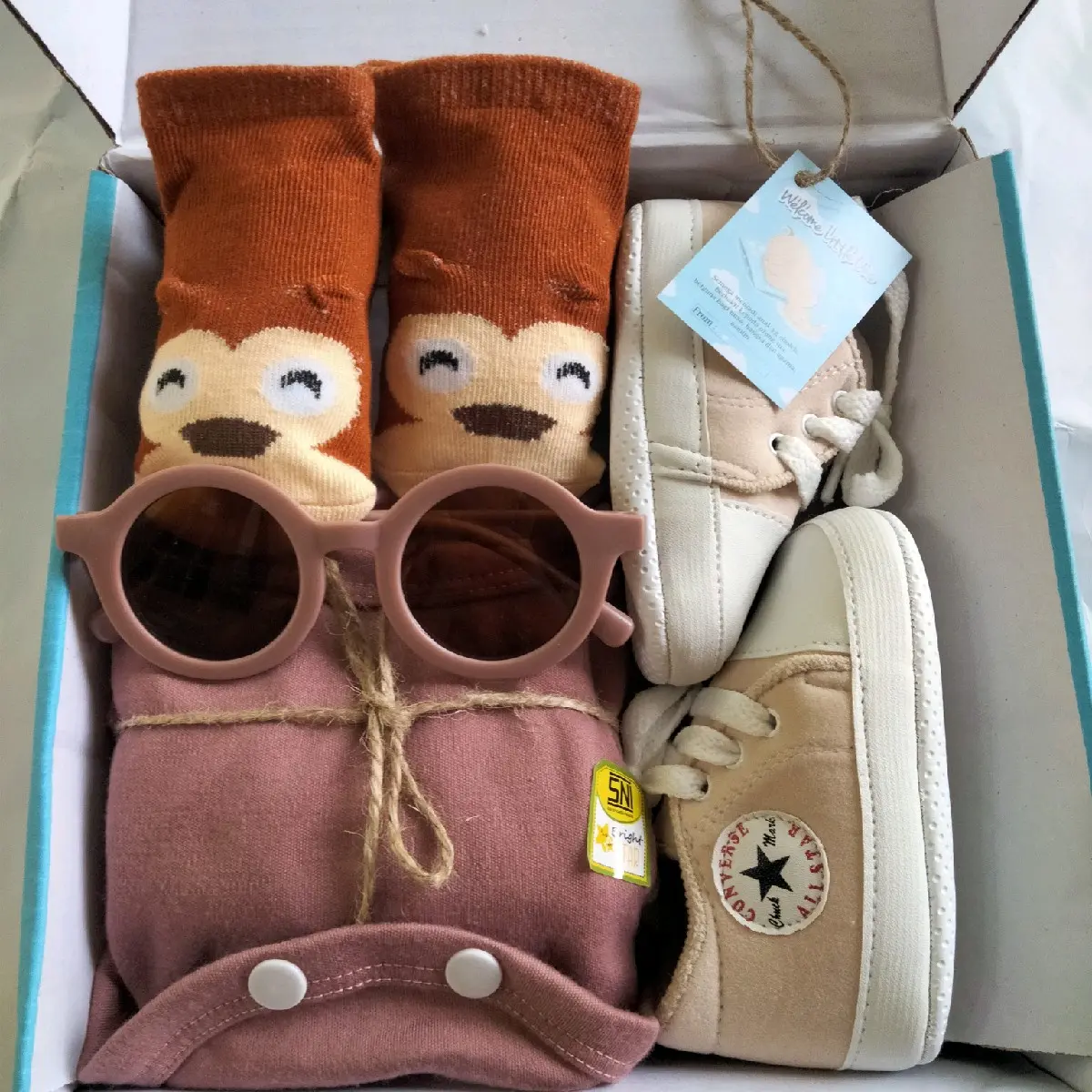 hampers kado bayi cewe cowo
