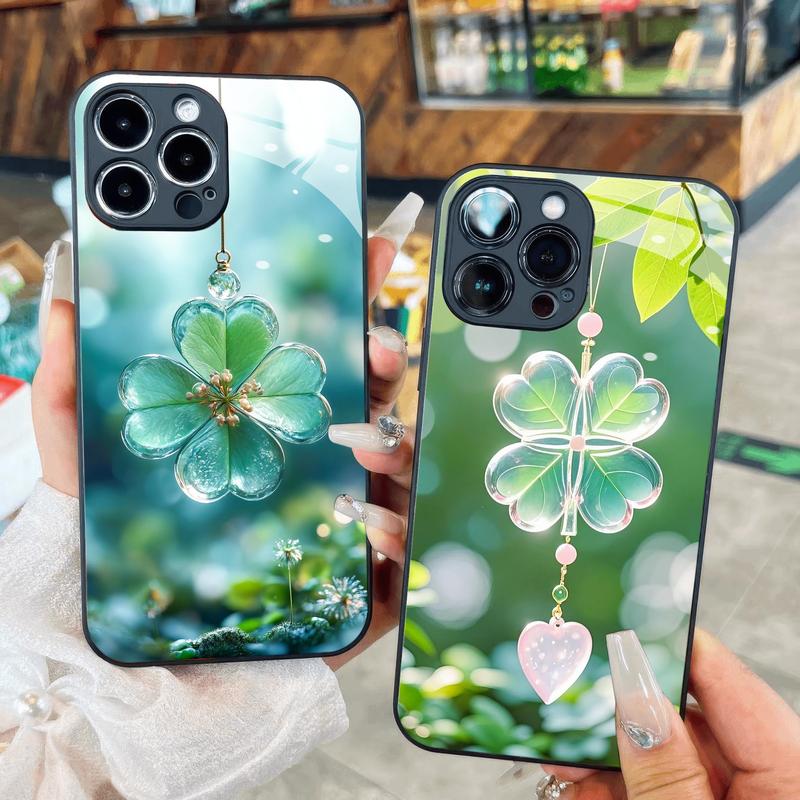 Ốp Kính Hình cỏ bốn lá treo lơ lửng may mắn dành cho iPhone 17 16 15 14 13 12 11 8 7 6 6s 6p 7p 8p 6g 7g 8g 16e Pro Max XR XS xsmax Plus Air Promax mini Ốp lưng điện thoại di động Lady Case