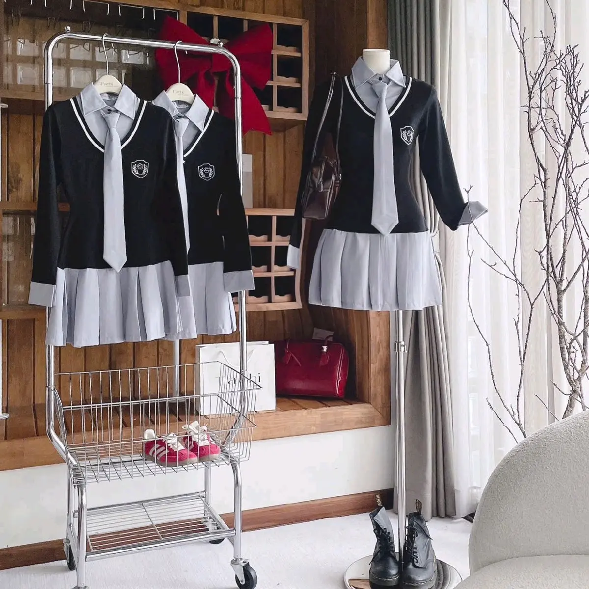 ĐẦM ĐEN PHỐI XÁM DẬP LY + CAVAT
