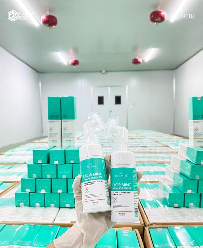 [MẪU MỚI] Sữa rửa mặt bạc hà kiềm dầu Dr Lacir Mint Facial Cleanser chính hãng
