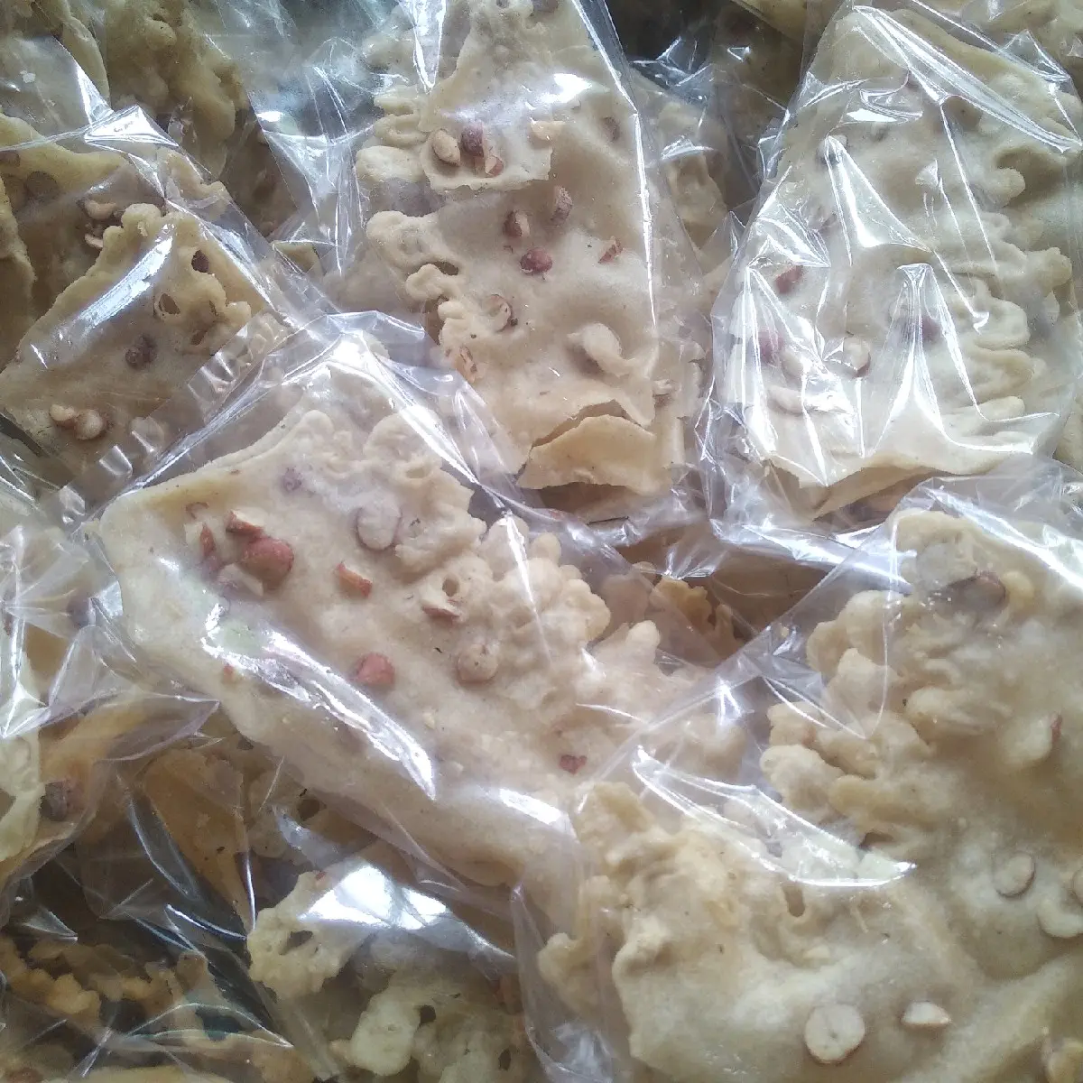 peyek kacang gorengan kering Pak Food Snack
