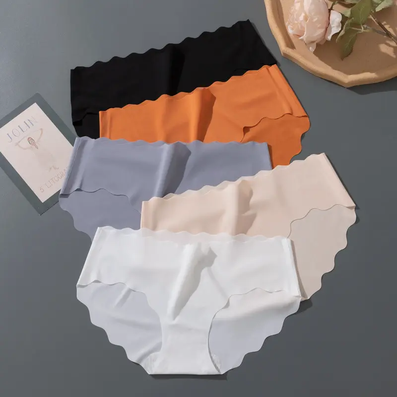 Quần Lót Nữ, Lụa Lạnh Không Đường May, Mỏng Và Vô Hình, Thoáng Khí, Gợi Cảm, Cạp Thấp, Quần Kháng Khuẩn, Cho Nữ, Giảm Giá, [Giảm Giá]