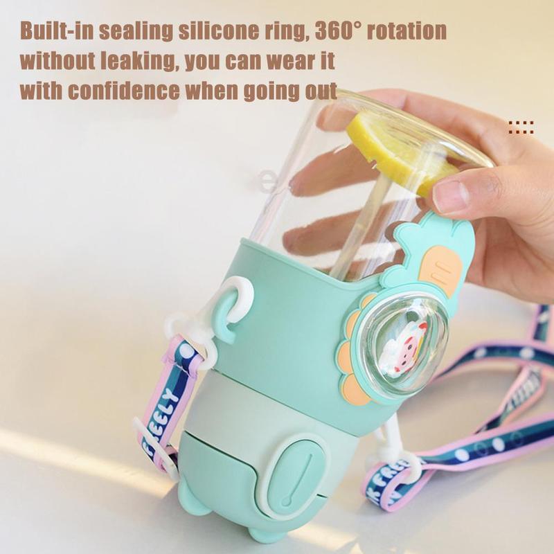 Product Introduction of Kawaii Children's Water Bottle With Straw And Shoulder Strap 600ml Cute Large Capacity Toddler Water Bottles 24