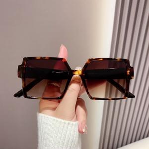 Sunglasses with large frame and large face for women, small sunglasses with UV protection, advanced sunscreen, for driving