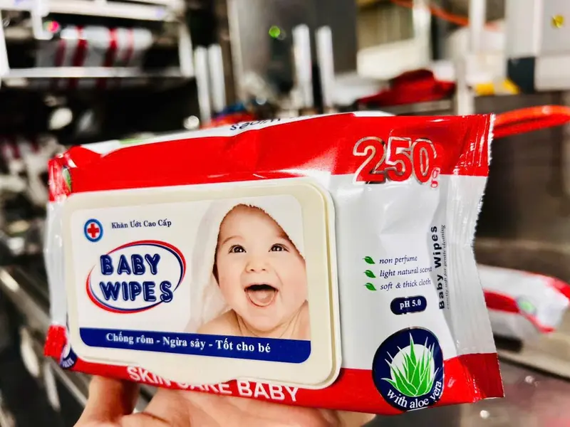 [Freeship] COMBO 15 GÓI Khăn ướt Baby Wipes 250g Cho Bé Không Mùi Không Cồn Không Kích Ứng Da khăn  ướt Voi 3
