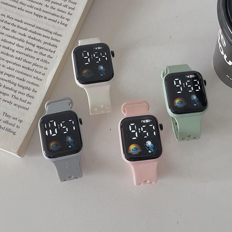 Đồng hồ nam nữ Led LP23 phi hành gia kiểu mới dây cao su êm tay thời trang