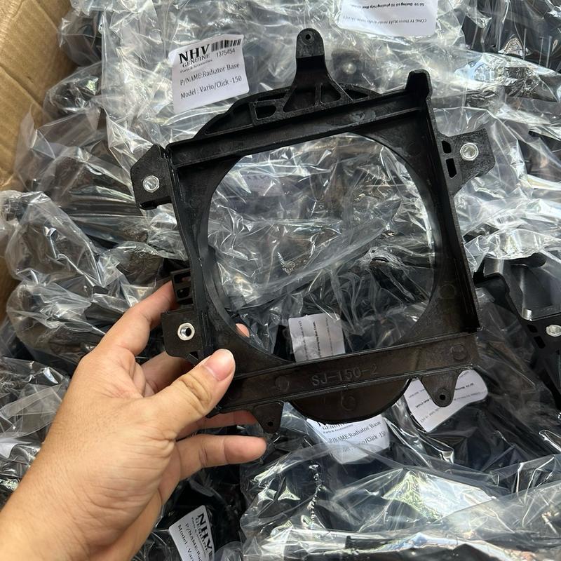 Đế nhựa két nước Vario click 125/150, AB125 Lead125 / SH mode, SHVN 125/150  2 val hãng NHV